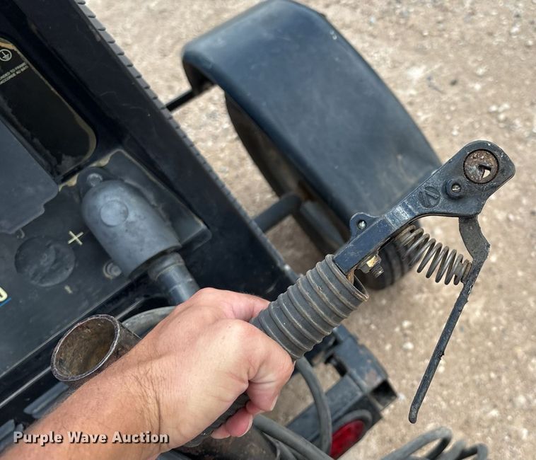 image for item EM0497 2018 Miller Big Blue 400 Pro welder/generator