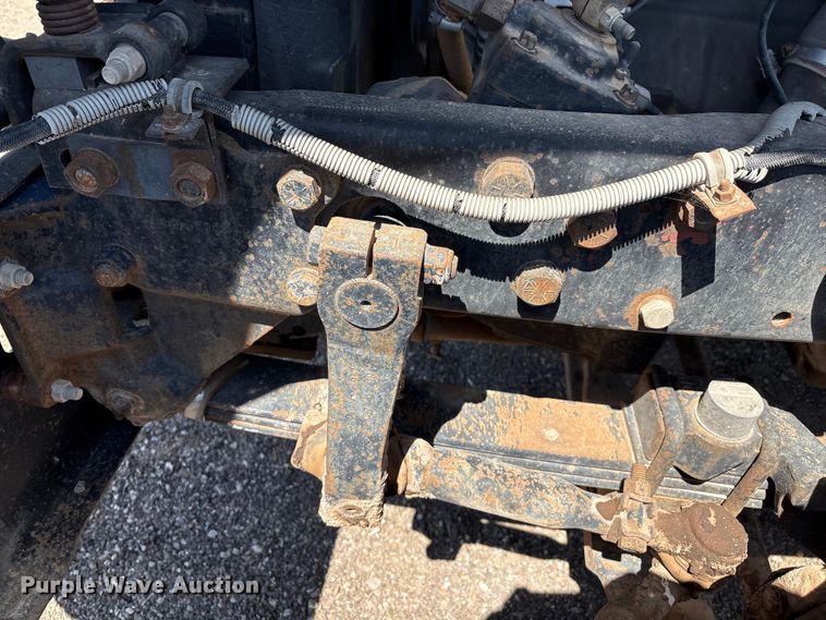 image for item EM0512 1984 Mack R686ST dump truck