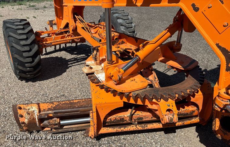 image for item EM0513 1998 Fiat-Allis FG65C motor grader