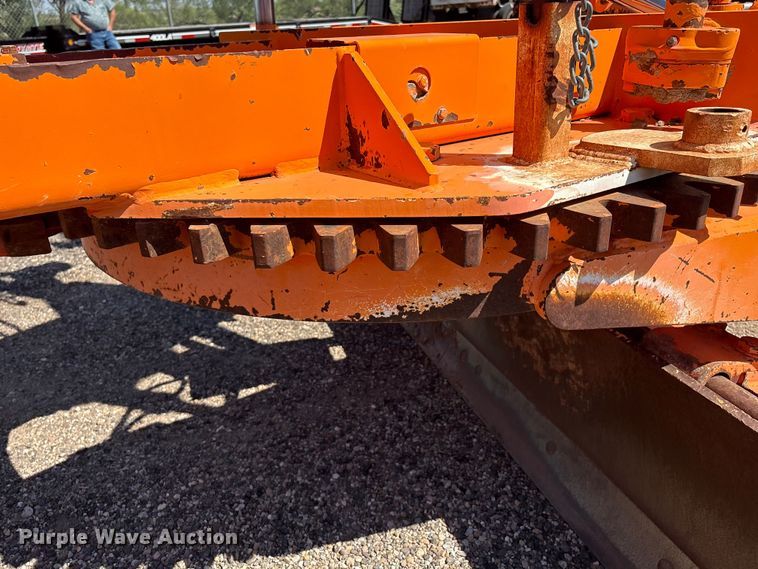 image for item EM0513 1998 Fiat-Allis FG65C motor grader