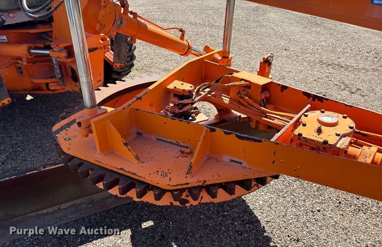 image for item EM0513 1998 Fiat-Allis FG65C motor grader