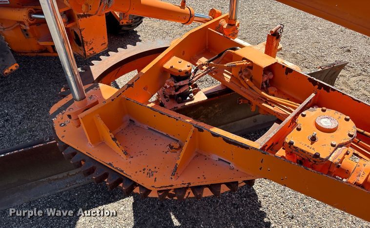 image for item EM0513 1998 Fiat-Allis FG65C motor grader