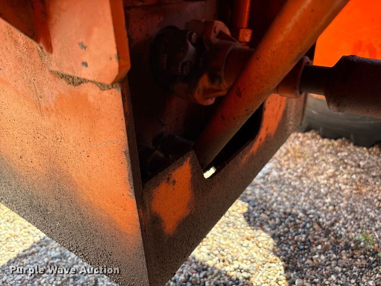 image for item EM0513 1998 Fiat-Allis FG65C motor grader