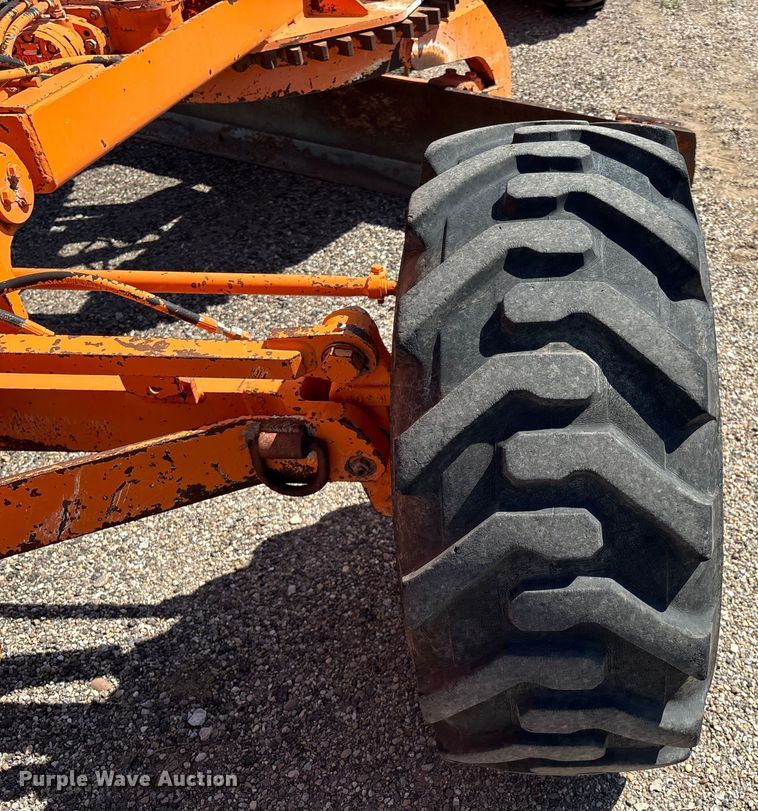 image for item EM0513 1998 Fiat-Allis FG65C motor grader