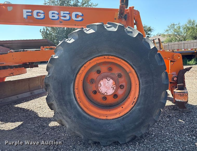 image for item EM0513 1998 Fiat-Allis FG65C motor grader