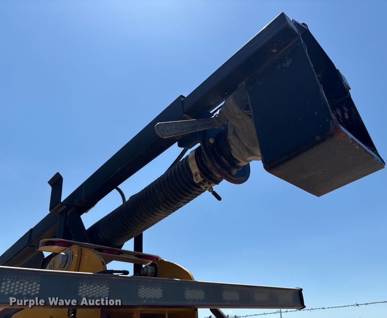 image for item EM0514 Vermeer Vac-Tron vacuum excavator