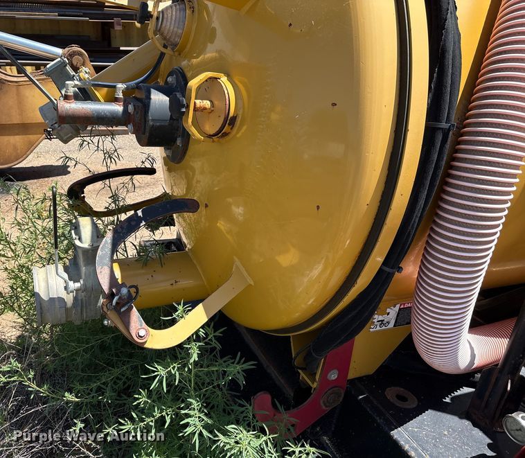 image for item EM0514 Vermeer Vac-Tron vacuum excavator