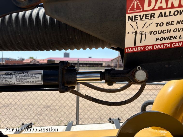 image for item EM0514 Vermeer Vac-Tron vacuum excavator