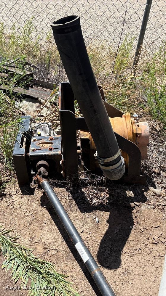 image for item EM0514 Vermeer Vac-Tron vacuum excavator