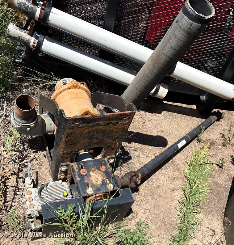 image for item EM0514 Vermeer Vac-Tron vacuum excavator