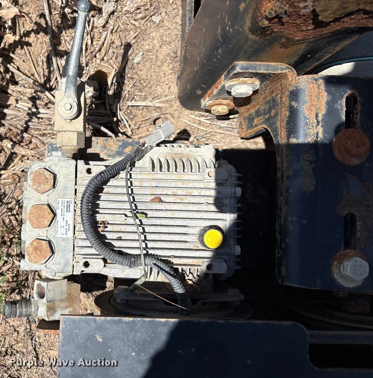 image for item EM0514 Vermeer Vac-Tron vacuum excavator