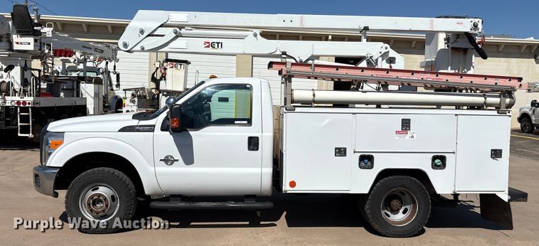 image for item EM0517 2016 Ford F350 Super Duty bucket truck