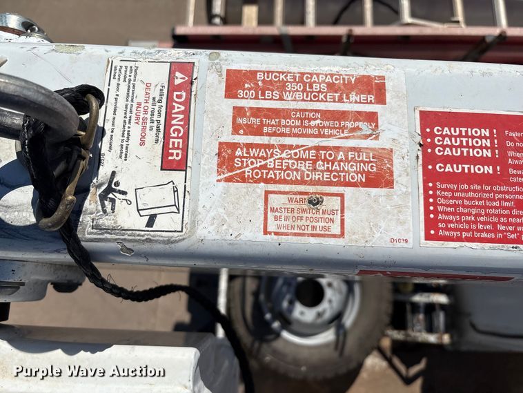 image for item EM0517 2016 Ford F350 Super Duty bucket truck