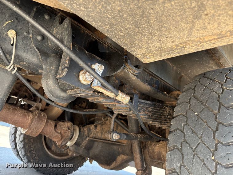 image for item EM0517 2016 Ford F350 Super Duty bucket truck