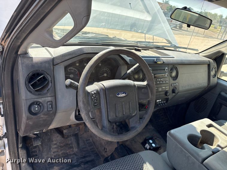 image for item EM0517 2016 Ford F350 Super Duty bucket truck