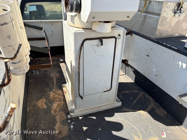 image for item EM0518 2019 Ford F350 Super Duty bucket truck