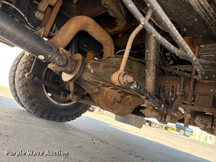 image for item EM0518 2019 Ford F350 Super Duty bucket truck