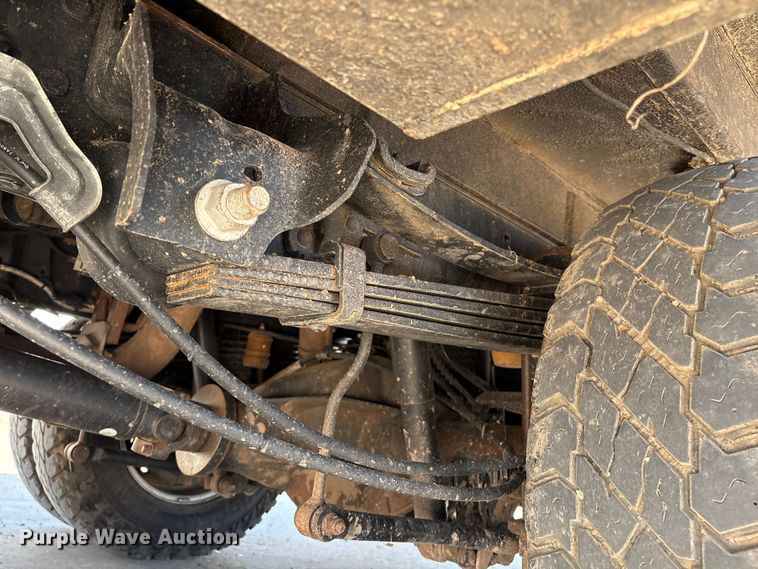 image for item EM0518 2019 Ford F350 Super Duty bucket truck