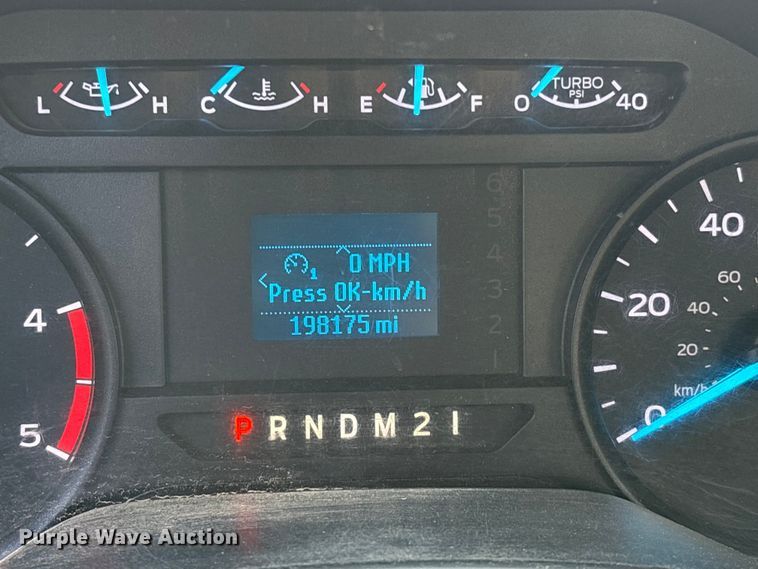 image for item EM0518 2019 Ford F350 Super Duty bucket truck