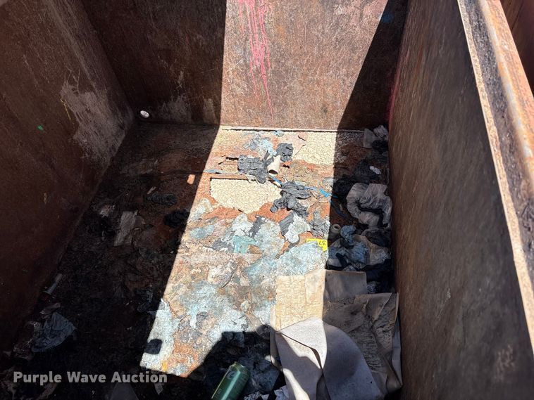 image for item EM0519 (13) dumpsters