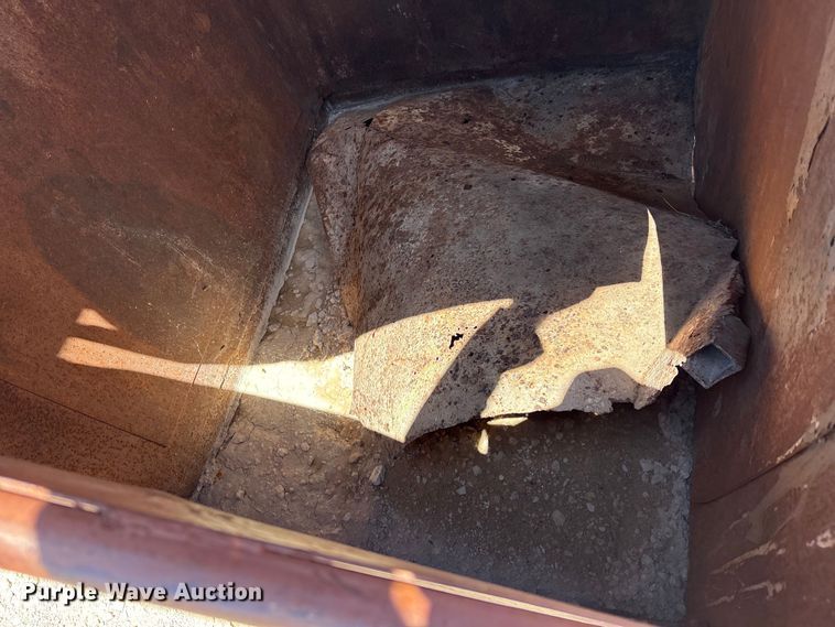 image for item EM0519 (13) dumpsters