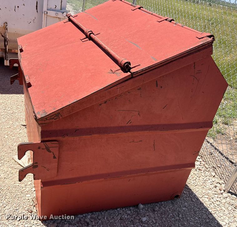 image for item EM0519 (13) dumpsters