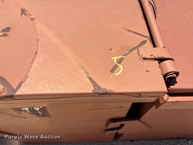 image for item EM0520 (18) dumpsters