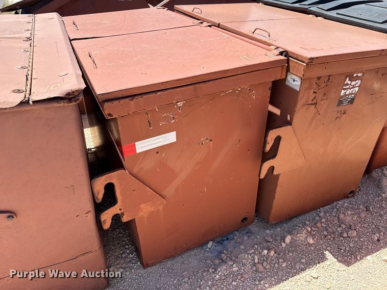 image for item EM0520 (18) dumpsters