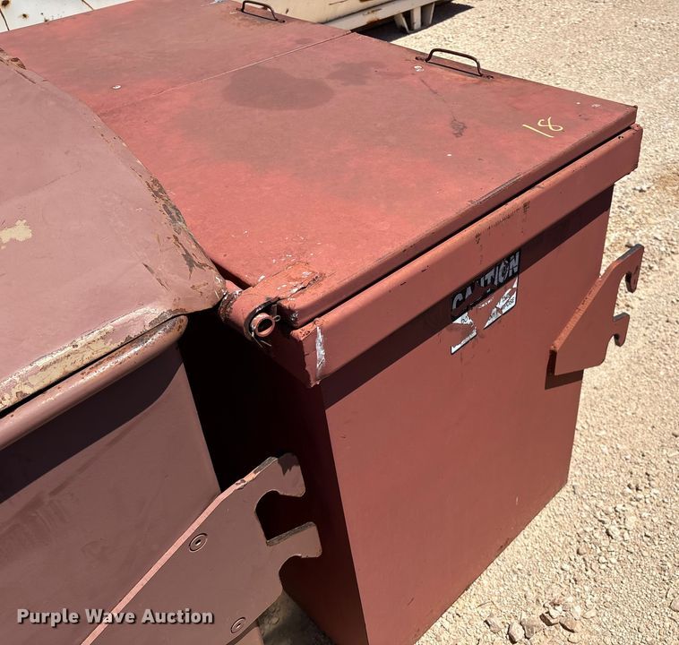 image for item EM0520 (18) dumpsters