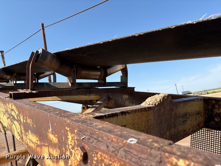 image for item EM0527 70' L material conveyor