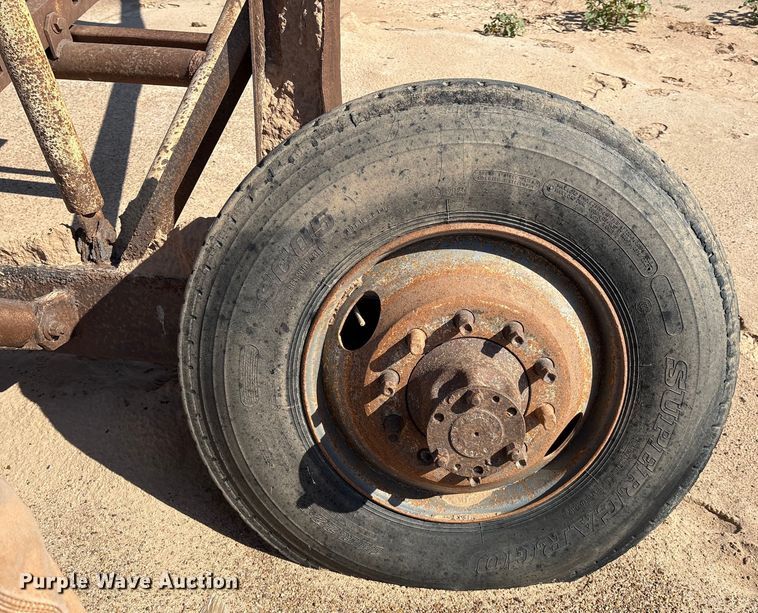 image for item EM0527 70' L material conveyor