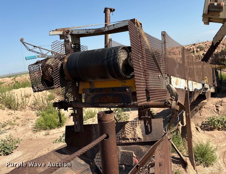 image for item EM0528 34' L material conveyor