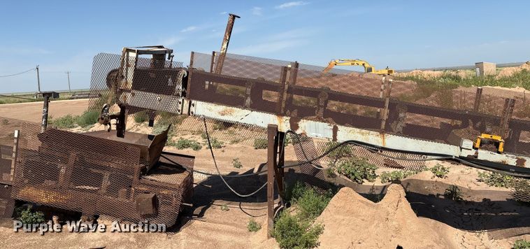image for item EM0528 34' L material conveyor