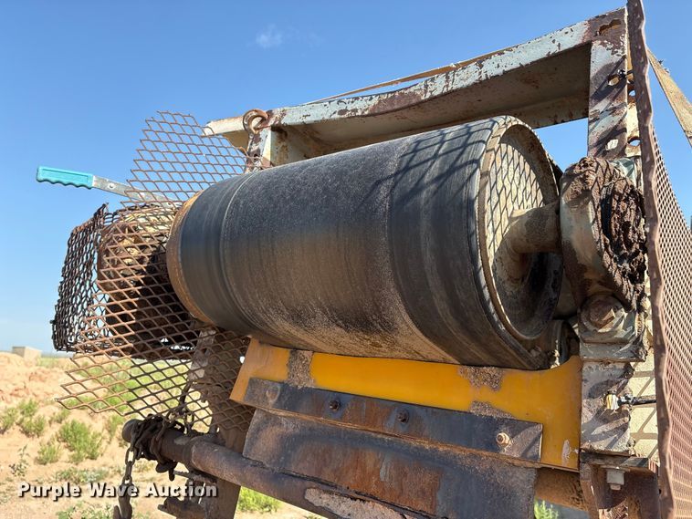 image for item EM0528 34' L material conveyor