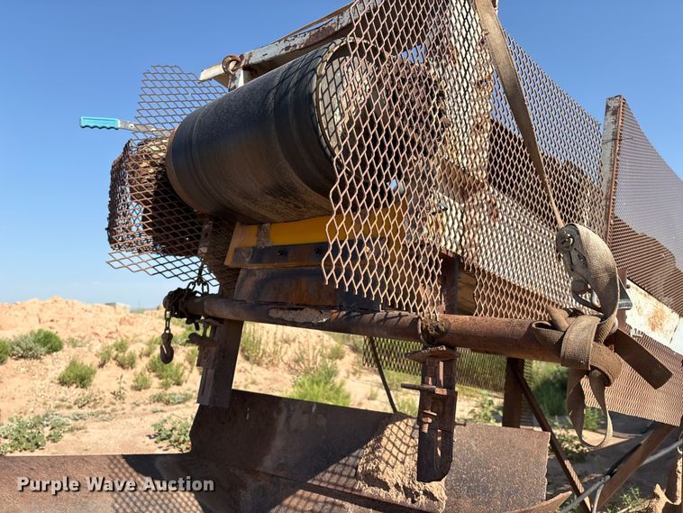 image for item EM0528 34' L material conveyor