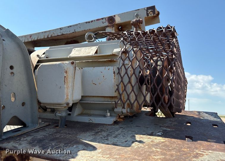 image for item EM0528 34' L material conveyor