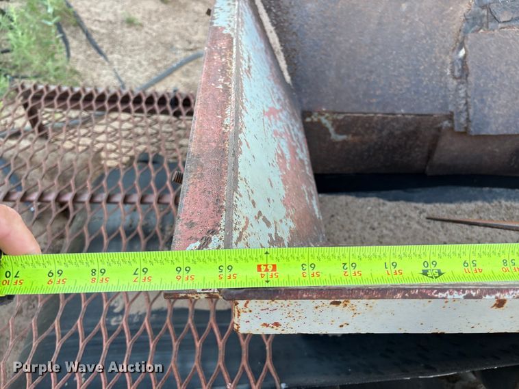 image for item EM0528 34' L material conveyor