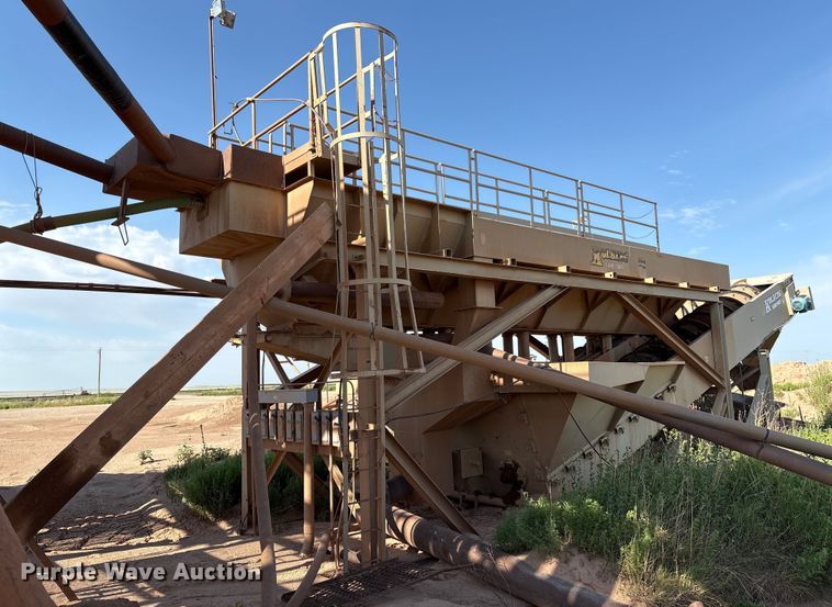 image for item EM0529 Kolberg/ Pioneer 7108-32 sand plant