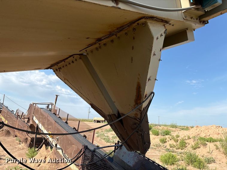 image for item EM0529 Kolberg/ Pioneer 7108-32 sand plant