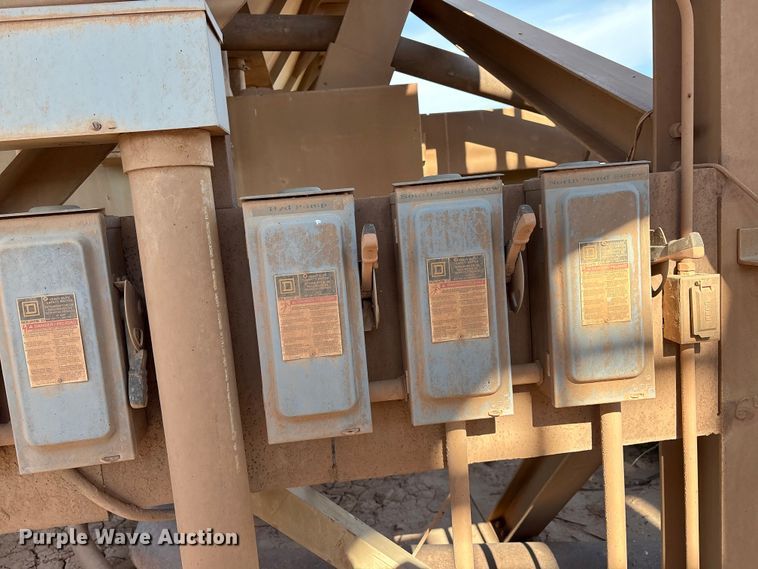 image for item EM0529 Kolberg/ Pioneer 7108-32 sand plant