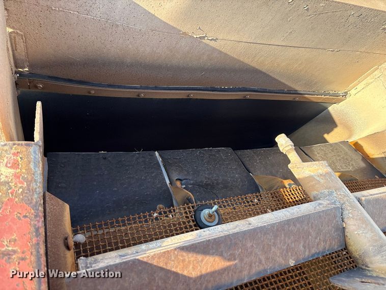 image for item EM0530 Kolman 5'X12' screening plant