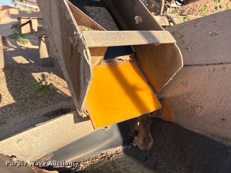 image for item EM0530 Kolman 5'X12' screening plant