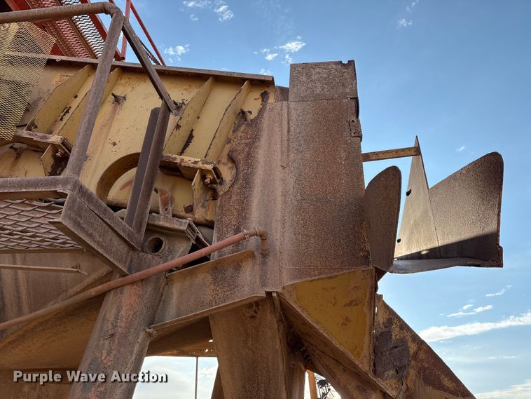 image for item EM0530 Kolman 5'X12' screening plant