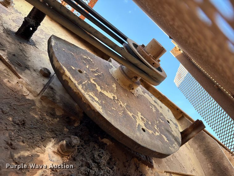 image for item EM0530 Kolman 5'X12' screening plant