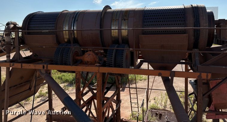 image for item EM0531 Shop Built scrubber trommel screen