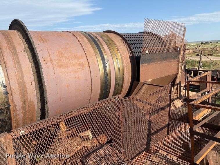 image for item EM0531 Shop Built scrubber trommel screen