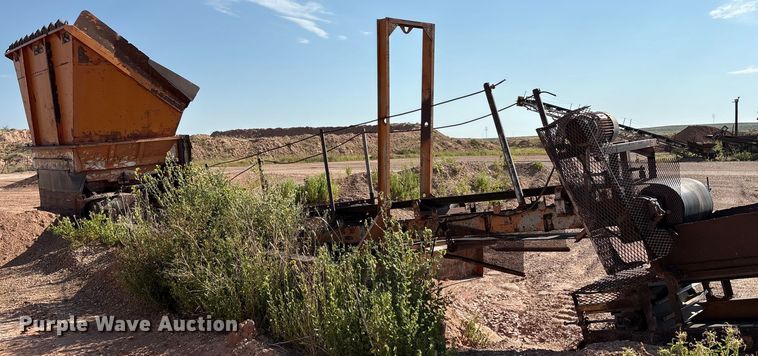 image for item EM0533 Belt feeder