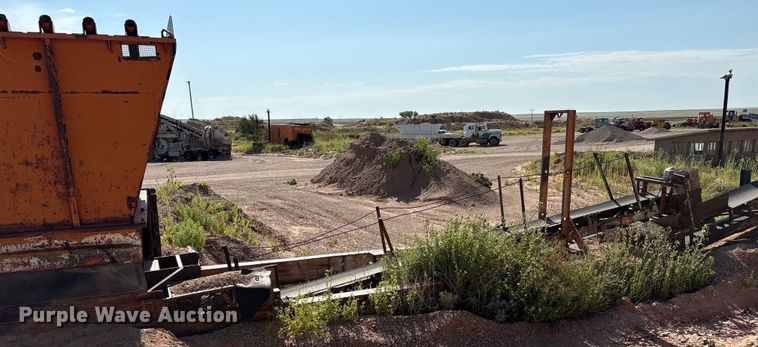 image for item EM0533 Belt feeder