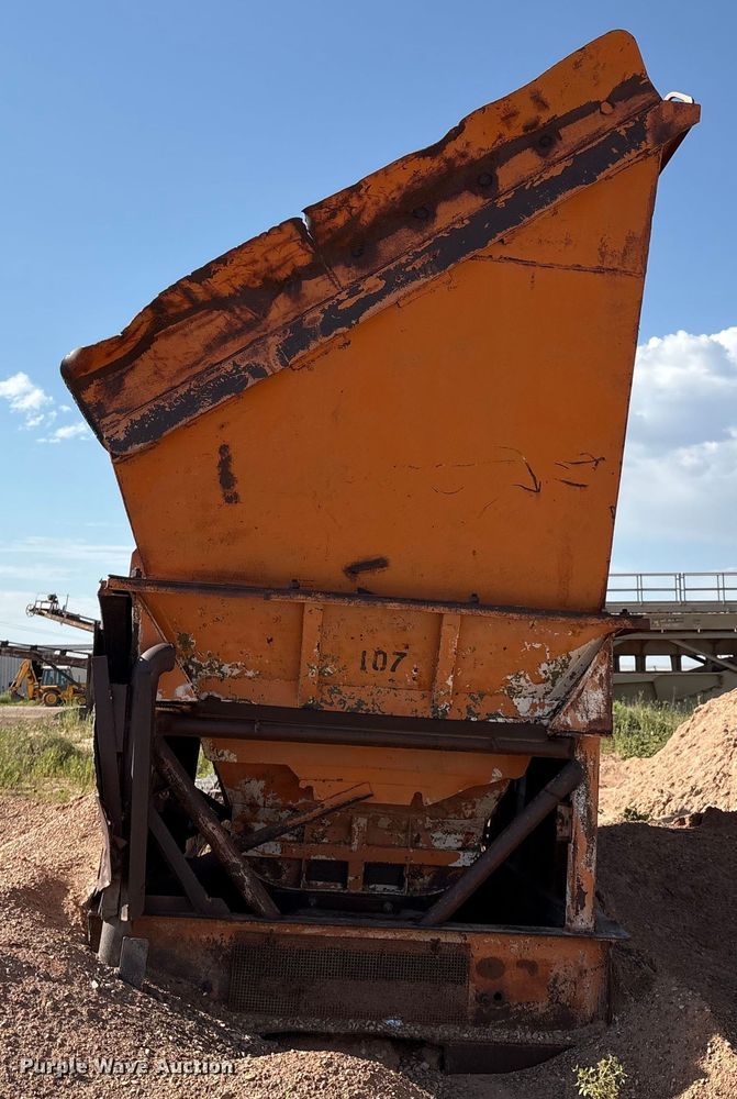 image for item EM0533 Belt feeder