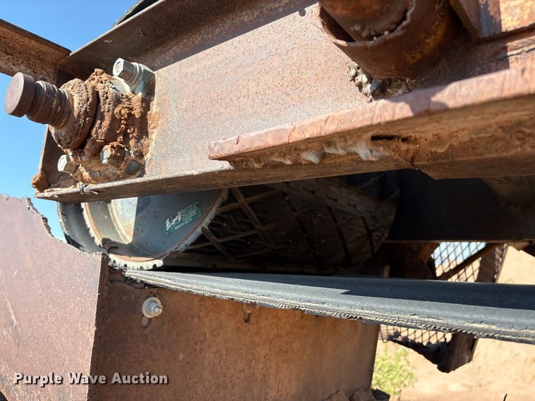 image for item EM0533 Belt feeder